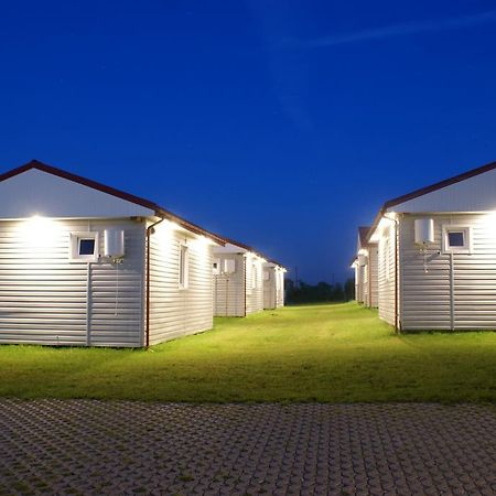 Villa Cuma Camp Sarbinowo Exterior foto