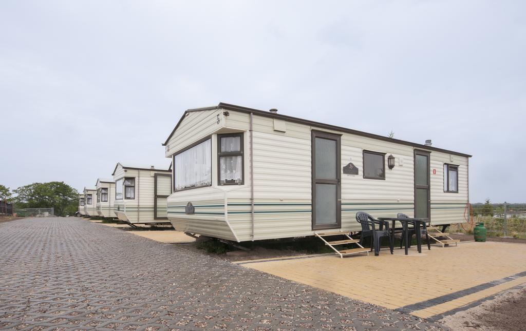 Villa Cuma Camp Sarbinowo Exterior foto