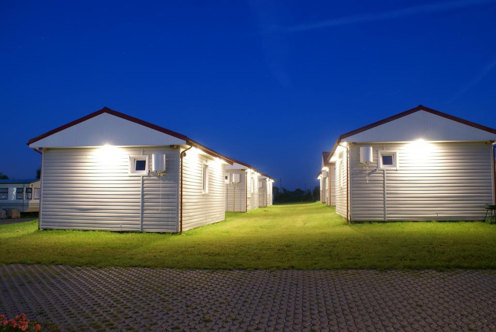 Villa Cuma Camp Sarbinowo Exterior foto