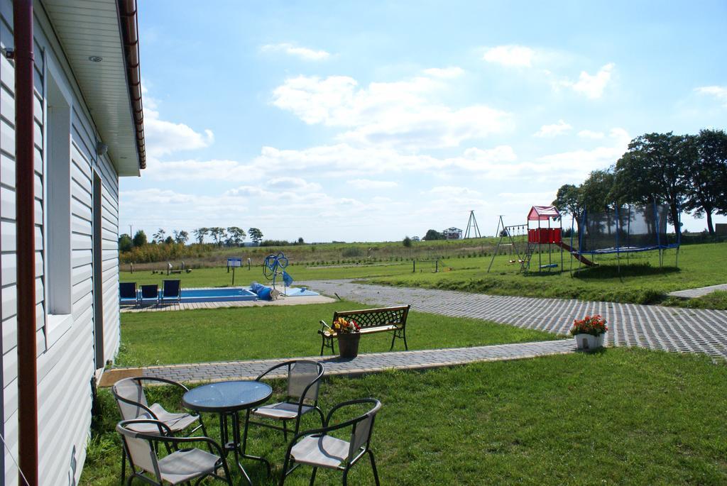 Villa Cuma Camp Sarbinowo Exterior foto